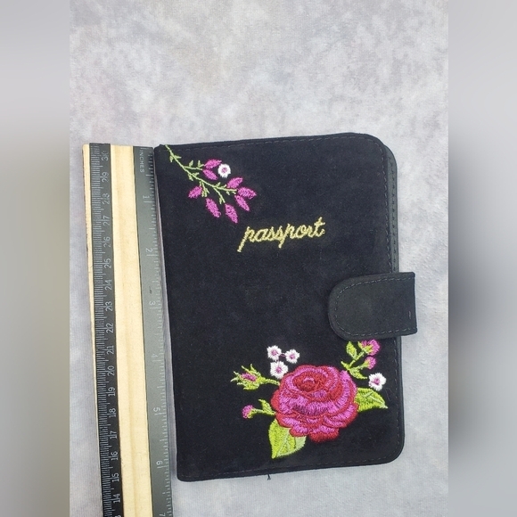 Passport Wallet‎ Black Velvet Floral  Embroidered - Picture 7 of 10